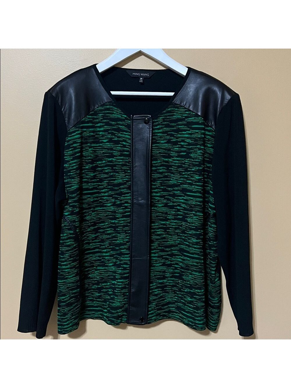 Ming Wang Black and Green Knit Zip Jacket. 3X. Excellent condition